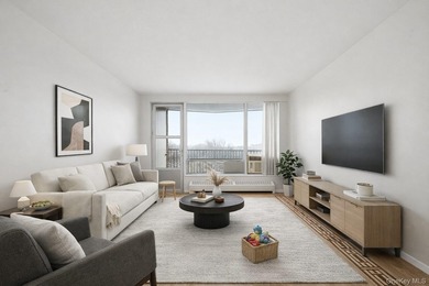 It's all about the views at The Forest View Crescent. The unit on Forest Park Golf Course in New York - for sale on GolfHomes.com, golf home, golf lot