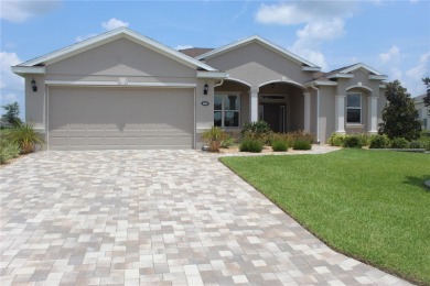 MOVE IN READY! PRICE REDUCTION AND MOTIVATED SELLERS! Great new on Arlington Ridge Golf Club in Florida - for sale on GolfHomes.com, golf home, golf lot