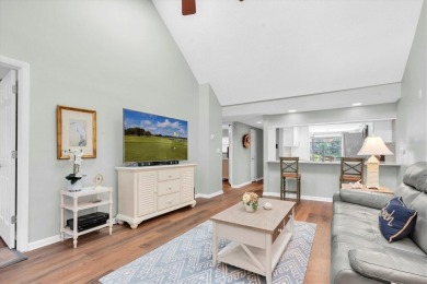 Exquisite 2-Bedroom Villa in the Heart of Seven Springs Golf on Seven Springs Golf and Country Club in Florida - for sale on GolfHomes.com, golf home, golf lot