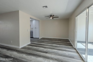 Stunning, completely remodeled townhome in the heart of Green on Country Club of Green Valley in Arizona - for sale on GolfHomes.com, golf home, golf lot