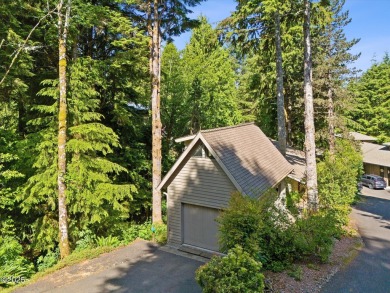 SALISHAN HILLS STUNNER!  Owners have invested over 194K in on Salishan Spa and Golf Resort in Oregon - for sale on GolfHomes.com, golf home, golf lot