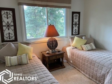 Spacious 5-Bedroom Home Overlooking Veterans Memorial Golf on All Vets Golf Club in Iowa - for sale on GolfHomes.com, golf home, golf lot