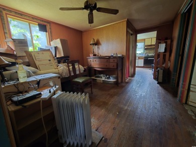 Investor special in the heart of Murrells Inlet! This 2 bed, 1 on Wachesaw Plantation Club in South Carolina - for sale on GolfHomes.com, golf home, golf lot