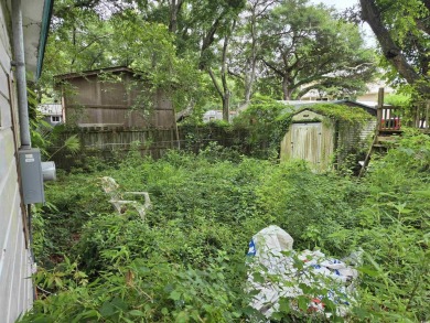 Investor special in the heart of Murrells Inlet! This 2 bed, 1 on Wachesaw Plantation Club in South Carolina - for sale on GolfHomes.com, golf home, golf lot