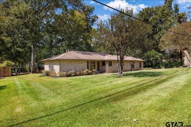 Discover the potential in this 3 bedroom, 2 bath home tucked on Hide-A-Way Lake Golf Course in Texas - for sale on GolfHomes.com, golf home, golf lot
