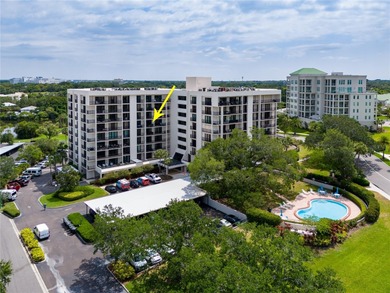 Spacious 2-bedroom, 2-bath condo offers nearly 1,600 square feet on Belleair Country Club in Florida - for sale on GolfHomes.com, golf home, golf lot