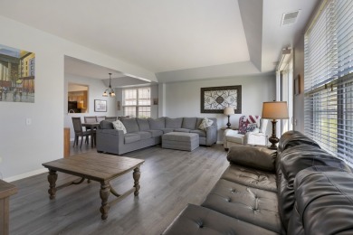 LOVELY JAMES MODEL * 2 BEDROOMS * 2 BATHROOMS * 1,389 SQ FT OF on Whisper Creek Golf Club in Illinois - for sale on GolfHomes.com, golf home, golf lot