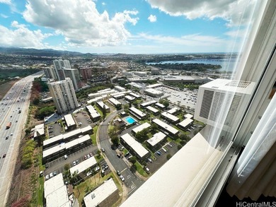 Perched on the 39th floor of Pearlridge Square, this rarely on Pearl Country Club in Hawaii - for sale on GolfHomes.com, golf home, golf lot