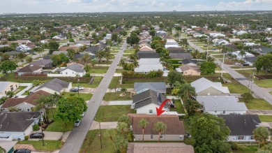 Beautiful single family home located in a NON HOA community. CBS on Abacoa Golf Club in Florida - for sale on GolfHomes.com, golf home, golf lot