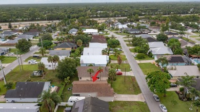 Beautiful single family home located in a NON HOA community. CBS on Abacoa Golf Club in Florida - for sale on GolfHomes.com, golf home, golf lot