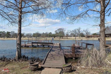 Timeless waterfront beauty in Emerald Bay on Lake Palestine! on Emerald Bay Club in Texas - for sale on GolfHomes.com, golf home, golf lot