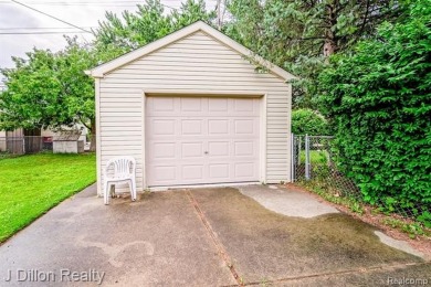 Welcome to 640 N Elizabeth St--charming, classic, and full of on Dearborn Country Club in Michigan - for sale on GolfHomes.com, golf home, golf lot