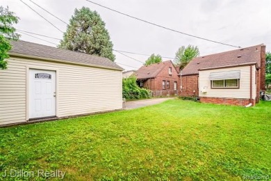 Welcome to 640 N Elizabeth St--charming, classic, and full of on Dearborn Country Club in Michigan - for sale on GolfHomes.com, golf home, golf lot