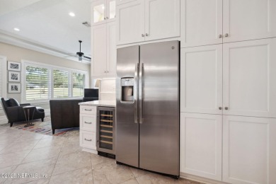 Wonderful large family home in desirable Jax Golf & CC on Jacksonville Golf and Country Club in Florida - for sale on GolfHomes.com, golf home, golf lot