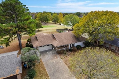 Walk out and tee off on Hole #1 of Dogwood Golf Course right on Bella Vista - Metfield Golf Complex and Country Club in Arkansas - for sale on GolfHomes.com, golf home, golf lot