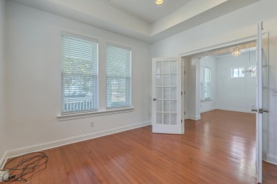 Welcome to this immaculate & move-in ready ranch style floor on Charleston National Golf Club in South Carolina - for sale on GolfHomes.com, golf home, golf lot