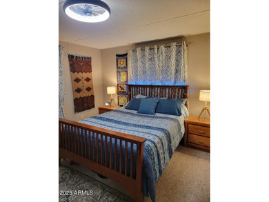 This is a lovely 2 bedroom 2 bath partially furnished home on 3 Parks Fairways in Arizona - for sale on GolfHomes.com, golf home, golf lot