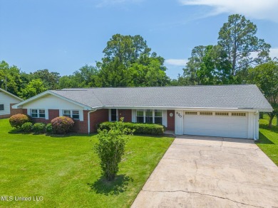 Looking for a home in Sunkist-look no longer. Located just down on Sunkist Country Club, Inc. in Mississippi - for sale on GolfHomes.com, golf home, golf lot