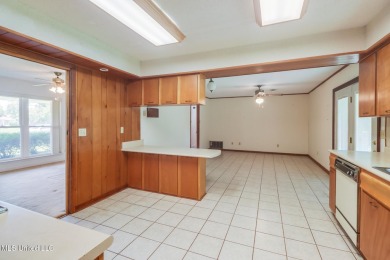 Looking for a home in Sunkist-look no longer. Located just down on Sunkist Country Club, Inc. in Mississippi - for sale on GolfHomes.com, golf home, golf lot