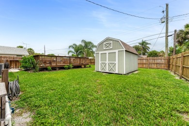 MOTIVATED SELLER OFFERING $10,000 TOWARDS BUYER'S COSTS on Daytona Beach Golf Club in Florida - for sale on GolfHomes.com, golf home, golf lot