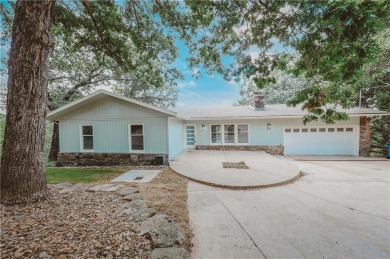 Completely Remade top to bottom. Updated and refreshed on Bella Vista Country Club - Berksdale in Arkansas - for sale on GolfHomes.com, golf home, golf lot