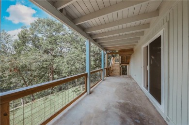 Completely Remade top to bottom. Updated and refreshed on Bella Vista Country Club - Berksdale in Arkansas - for sale on GolfHomes.com, golf home, golf lot