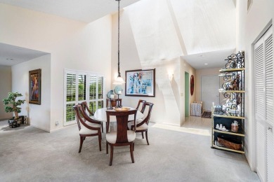 Move-in ready, top-floor residence in Eastgate with spectacular on Hunters Run Golf and Country Club in Florida - for sale on GolfHomes.com, golf home, golf lot
