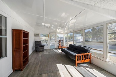 Welcome to this beautifully updated 2-bedroom, 2-bath home on Kings Gate Golf Club in Florida - for sale on GolfHomes.com, golf home, golf lot