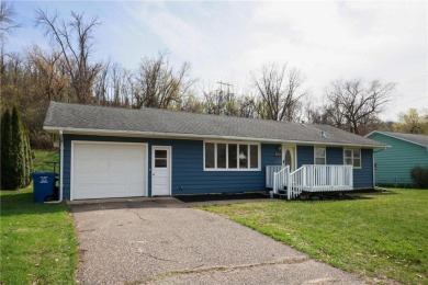 Welcome to this  3-bedroom, 1.5-bath residence at 2228 Langsdorf on Mississippi National Golf Links  in Minnesota - for sale on GolfHomes.com, golf home, golf lot
