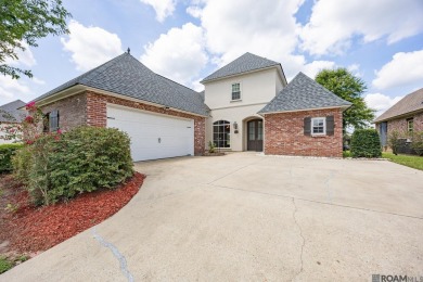 Located on the golf course and water with a new roof and on Copper Mill Golf Club in Louisiana - for sale on GolfHomes.com, golf home, golf lot