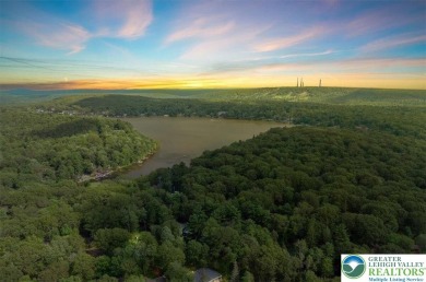 Step into this 3-bedroom, 2-bath Lake Harmony home showcasing on Split Rock Resort and Country Club in Pennsylvania - for sale on GolfHomes.com, golf home, golf lot