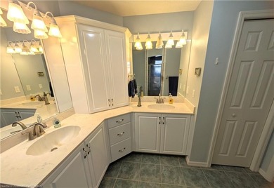 Beautiful, impressively spacious & FURNISHED golf course home! on Sun n Lake Golf and Country Club in Florida - for sale on GolfHomes.com, golf home, golf lot