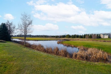 This charming 2-bedroom, 2.5 bath ranch home is a true gem! on Foxfire Golf Club in Wisconsin - for sale on GolfHomes.com, golf home, golf lot