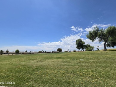 Retirement Living at it's Finest Right on the Golf Course!!! on Quail Run Golf Course in Arizona - for sale on GolfHomes.com, golf home, golf lot