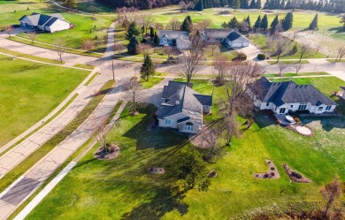 This charming 2-bedroom, 2.5 bath ranch home is a true gem! on Foxfire Golf Club in Wisconsin - for sale on GolfHomes.com, golf home, golf lot