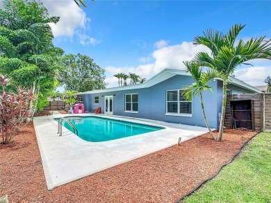 NO FLOOD DAMAGE HERE! SURVIVED 2 STORMS JUST FINE! SELLER WILL on Seminole Lake Country Club in Florida - for sale on GolfHomes.com, golf home, golf lot