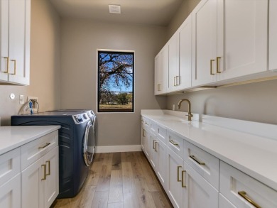 **Stunning Luxury Modern Home in Horseshoe Bay**Welcome to your on Apple Rock Golf Course - Horseshoe Bay in Texas - for sale on GolfHomes.com, golf home, golf lot