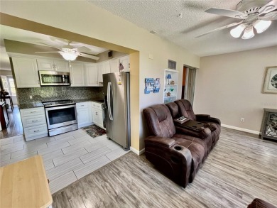 Fully Furnished End Unit!! Come see this Turnkey 2 bed /2 Bath on On Top Of The World Golf Course in Florida - for sale on GolfHomes.com, golf home, golf lot