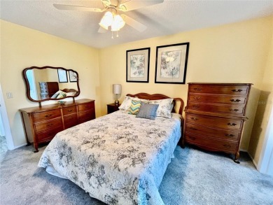 Fully Furnished End Unit!! Come see this Turnkey 2 bed /2 Bath on On Top Of The World Golf Course in Florida - for sale on GolfHomes.com, golf home, golf lot