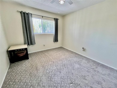 Fully Furnished End Unit!! Come see this Turnkey 2 bed /2 Bath on On Top Of The World Golf Course in Florida - for sale on GolfHomes.com, golf home, golf lot