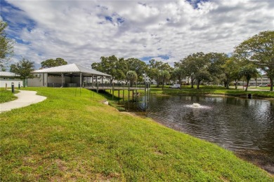 Fully Furnished End Unit!! Come see this Turnkey 2 bed /2 Bath on On Top Of The World Golf Course in Florida - for sale on GolfHomes.com, golf home, golf lot
