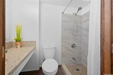 Cute and affordable! Don't miss this opportunity to own a on Honolulu Country Club in Hawaii - for sale on GolfHomes.com, golf home, golf lot