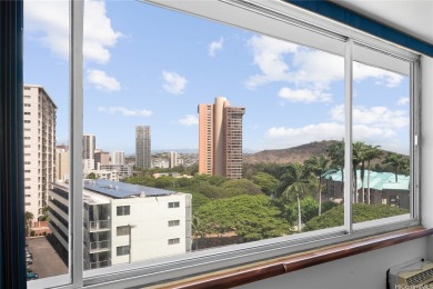Cute and affordable! Don't miss this opportunity to own a on Honolulu Country Club in Hawaii - for sale on GolfHomes.com, golf home, golf lot