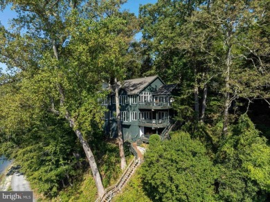 **Large Waterfront Listing now available in Sherwood Forest!!** on Sherwood Forest Club in Maryland - for sale on GolfHomes.com, golf home, golf lot