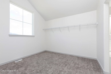 The Cottonwood is farmhouse themed with a spacious layout on Prairie Falls Golf Club in Idaho - for sale on GolfHomes.com, golf home, golf lot