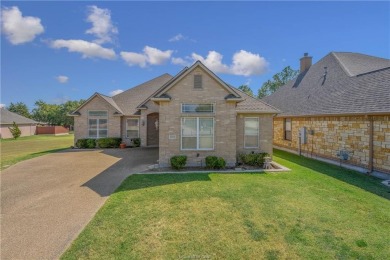 Stunning 3-BR, 3-bath garden home, perfectly situated at the on Briarcrest Country Club, Inc. in Texas - for sale on GolfHomes.com, golf home, golf lot