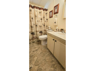 FURNISHED TURN KEY Florida 2 bedroom 2 bath home in 55 + Resort on Zephyrhills Municipal Golf Course in Florida - for sale on GolfHomes.com, golf home, golf lot