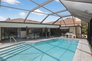 Experience the essence of Florida living in this beautifully on Spanish Wells Golf and Country Club in Florida - for sale on GolfHomes.com, golf home, golf lot