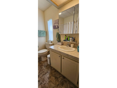 FURNISHED TURN KEY Florida 2 bedroom 2 bath home in 55 + Resort on Zephyrhills Municipal Golf Course in Florida - for sale on GolfHomes.com, golf home, golf lot