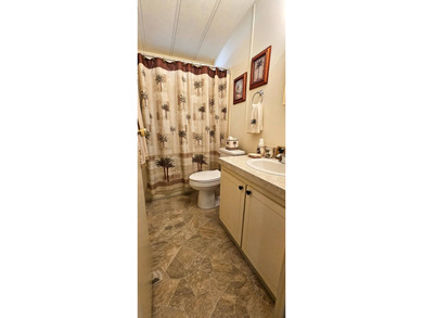 FURNISHED TURN KEY Florida 2 bedroom 2 bath home in 55 + Resort on Zephyrhills Municipal Golf Course in Florida - for sale on GolfHomes.com, golf home, golf lot